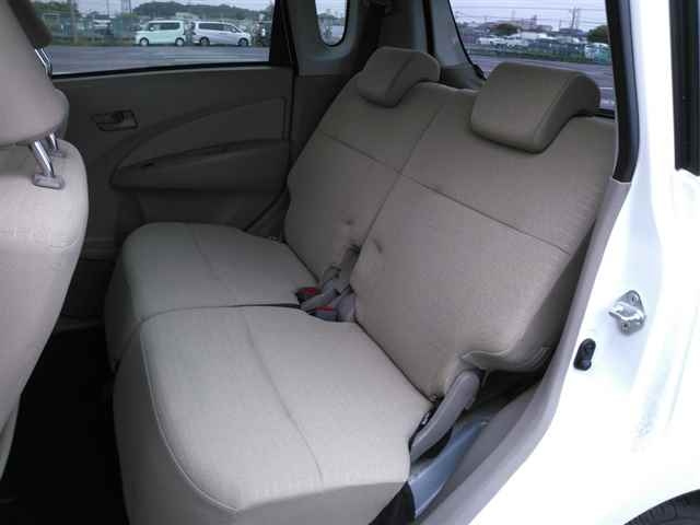 DAIHATSU MOVE 2013