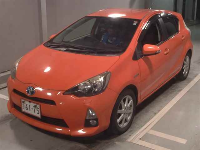 TOYOTA AQUA 2012