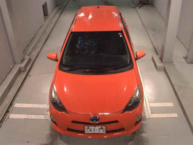 TOYOTA AQUA 2012