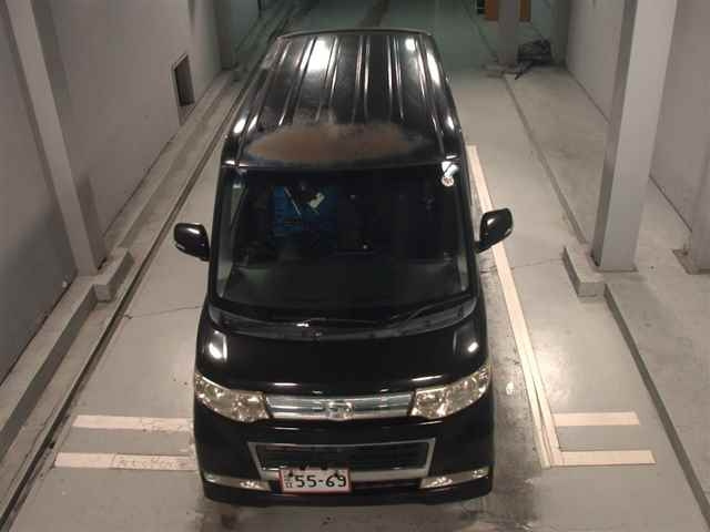 DAIHATSU TANTO 2010