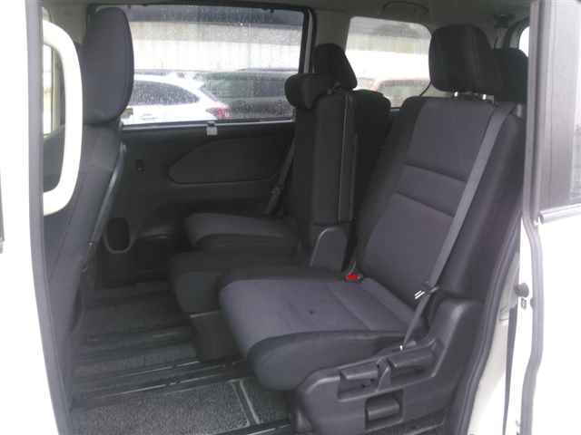 NISSAN SERENA 2019