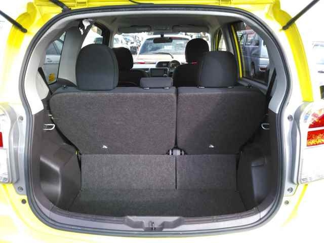 TOYOTA SPADE 2013