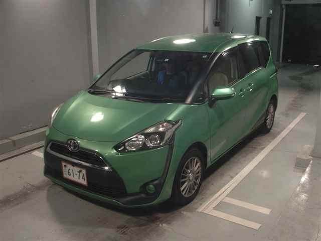 TOYOTA SIENTA 2016