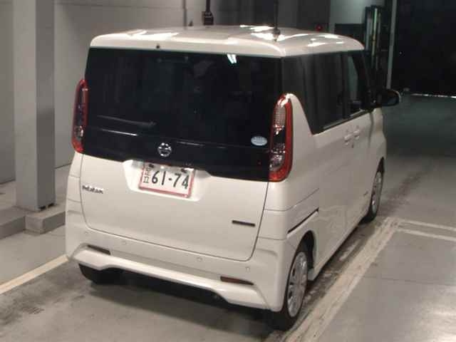 NISSAN ROOX 2021