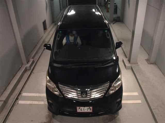 TOYOTA ALPHARD 2010