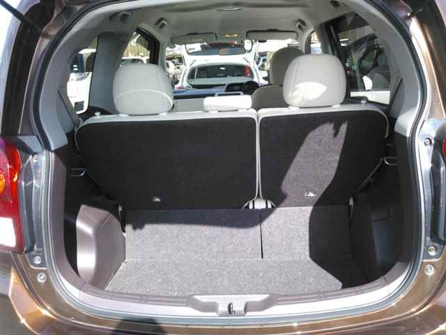 TOYOTA PORTE 2015