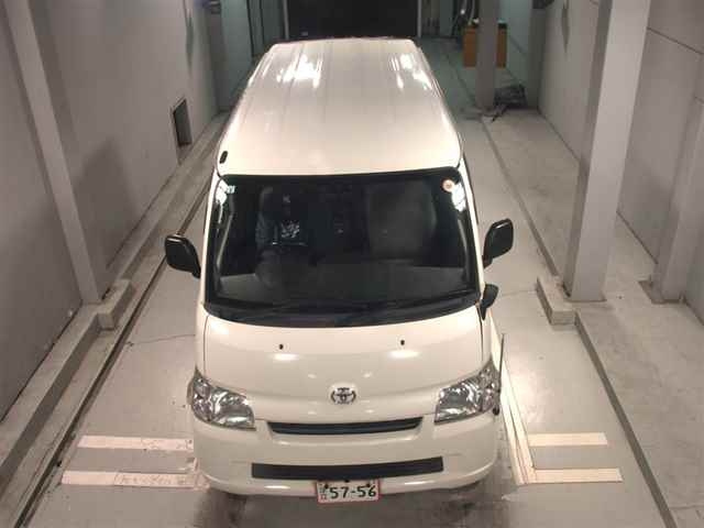 TOYOTA TOWN ACE VAN 2018