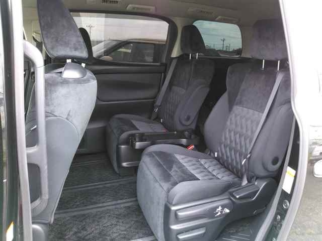 TOYOTA VELLFIRE 2019