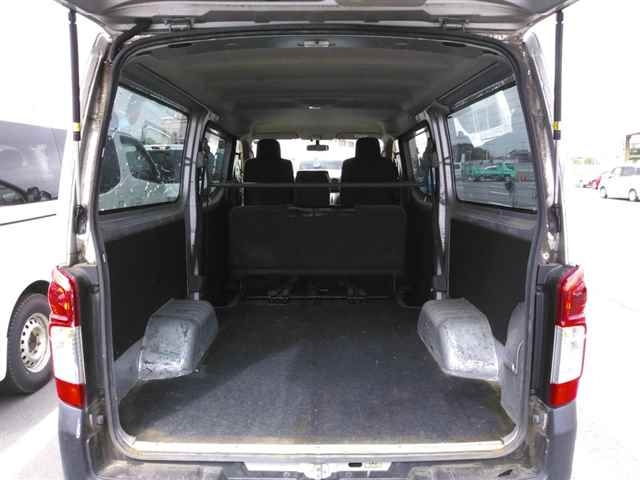 NISSAN CARAVAN VAN 2017