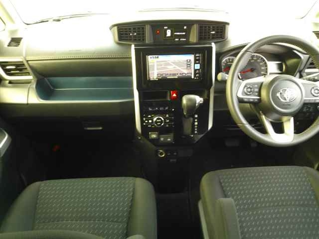 TOYOTA ROOMY 2024