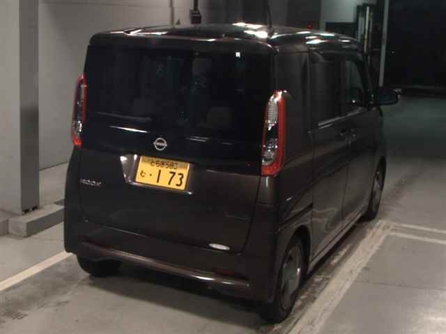 NISSAN ROOX 2023