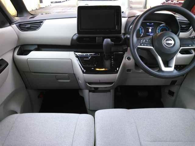 NISSAN ROOX 2023