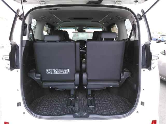 TOYOTA VELLFIRE 2020