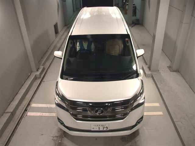 TOYOTA VELLFIRE 2016