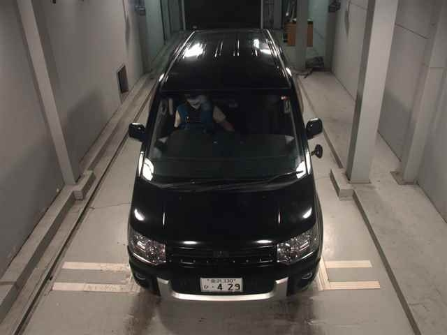 MITSUBISHI DELICA D5 2016