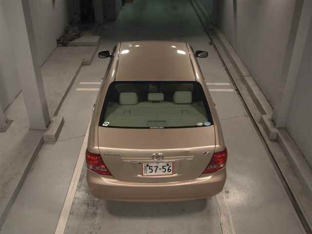 TOYOTA COROLLA AXIO 2011