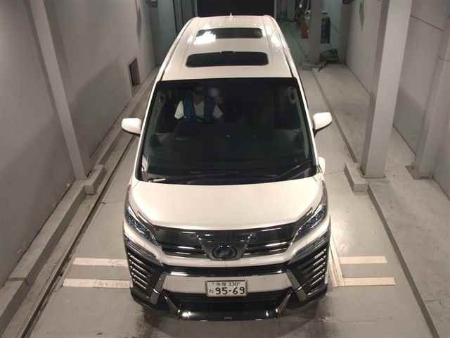 TOYOTA VELLFIRE 2018