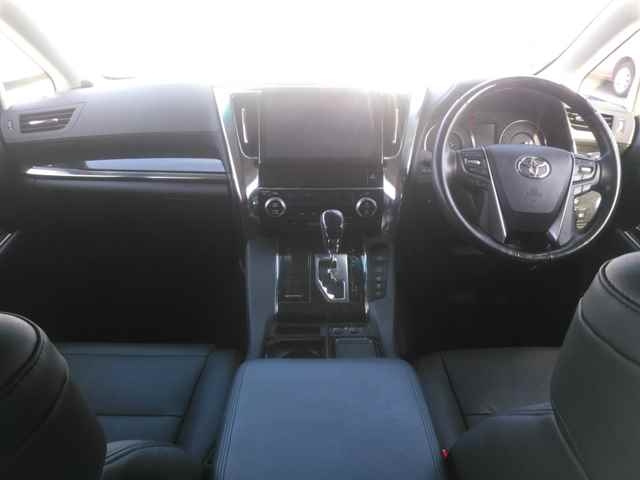 TOYOTA VELLFIRE 2018