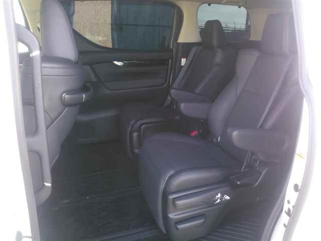 TOYOTA VELLFIRE 2018