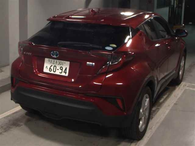 TOYOTA C-HR 2018