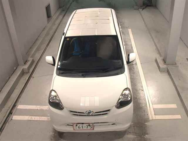 DAIHATSU MIRA E S 2012