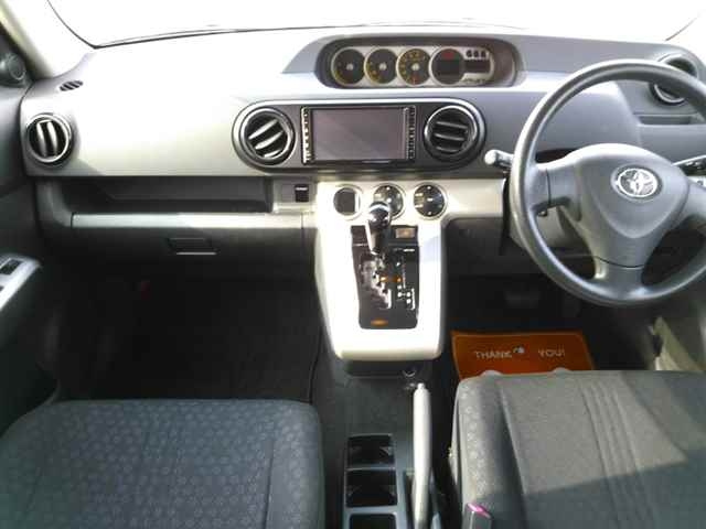 TOYOTA COROLLA RUMION 2009