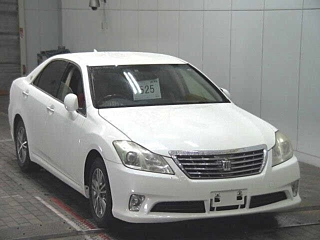 TOYOTA CROWN 2012