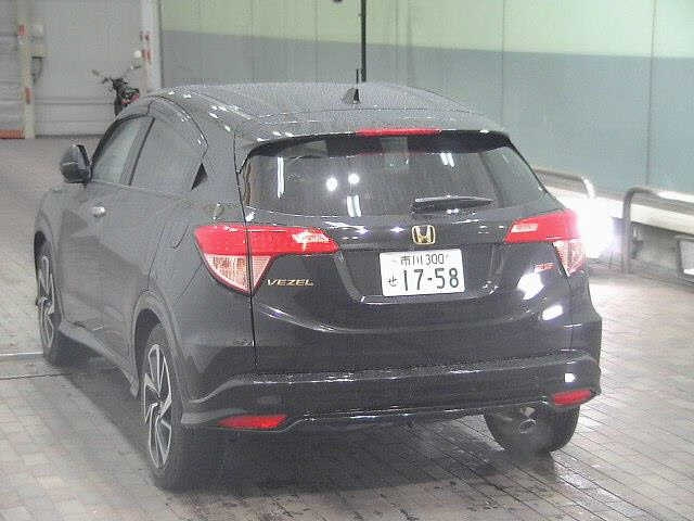 HONDA VEZEL 2016