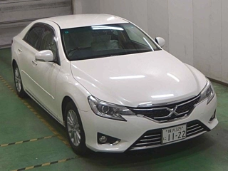 TOYOTA MARK X 2013