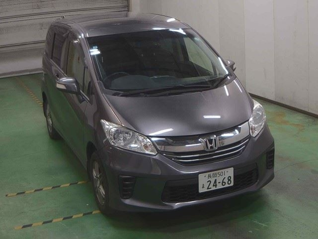 HONDA FREED 2015