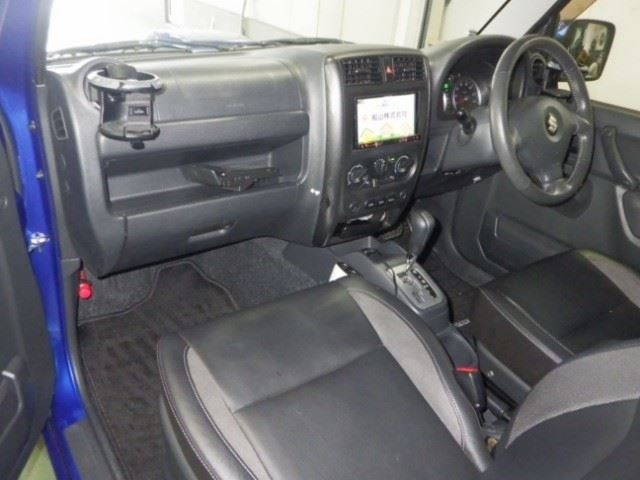 SUZUKI JIMNY 2012