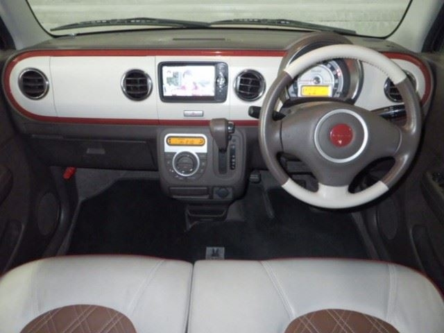 SUZUKI ALTO LAPIN 2014