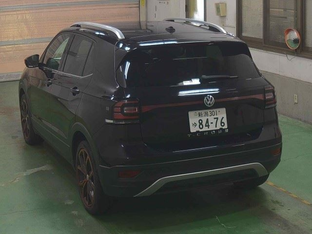 VOLKSWAGEN T-CROSS 2020