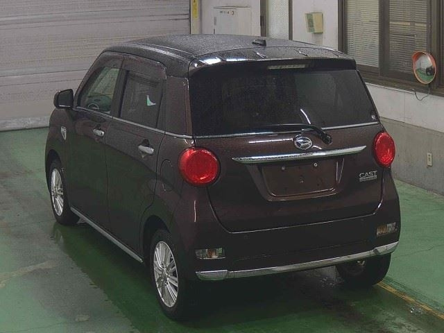 DAIHATSU CAST 2016
