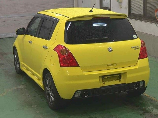 SUZUKI SWIFT 2010