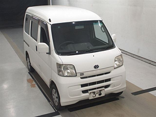 TOYOTA PIXIS VAN 2013