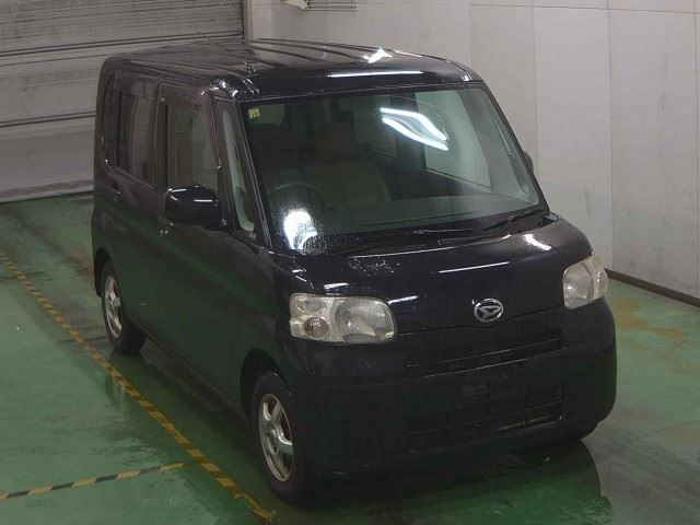 DAIHATSU TANTO 2008
