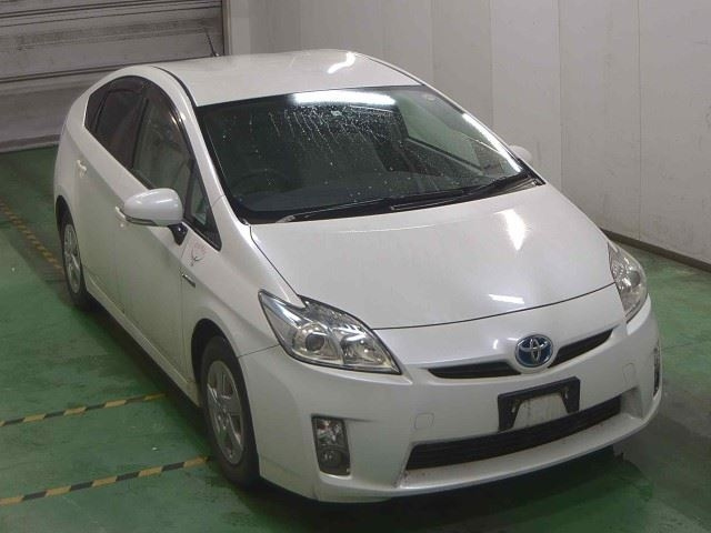TOYOTA PRIUS 2010