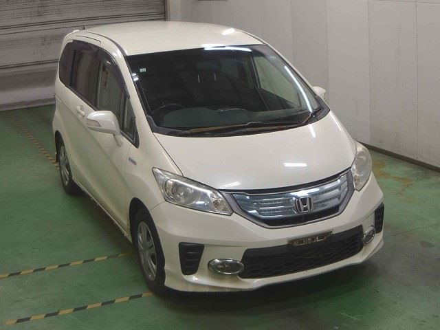 HONDA FREED 2012