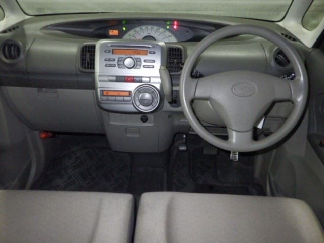 DAIHATSU TANTO 2008