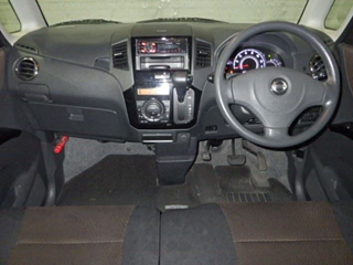 NISSAN ROOX 2012