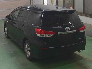 TOYOTA WISH 2010