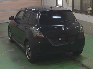 SUZUKI SWIFT 2010