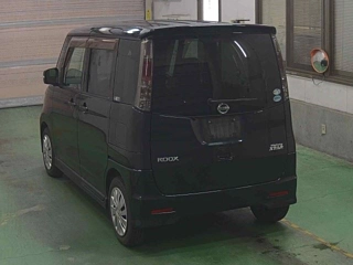 NISSAN ROOX 2012