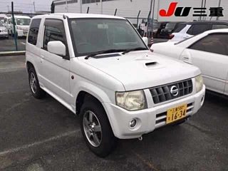 NISSAN KIX 2008