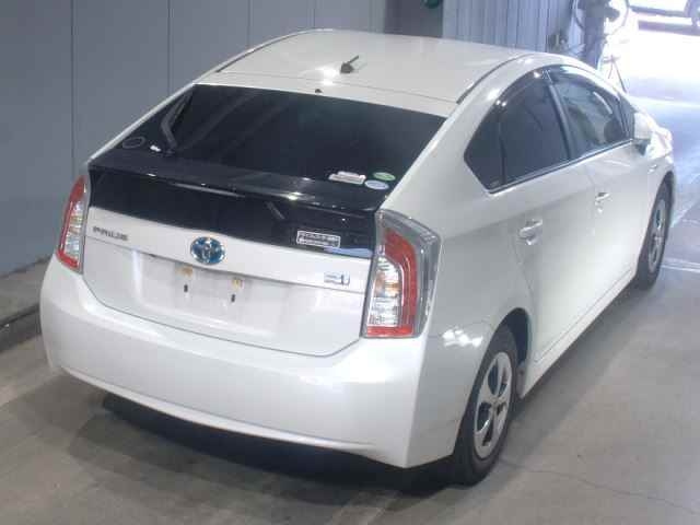 TOYOTA PRIUS 2014