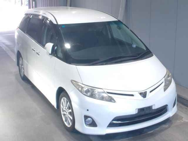 TOYOTA ESTIMA 2010