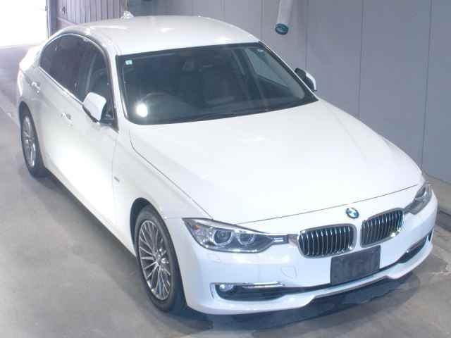 BMW 3 SERIES 2013