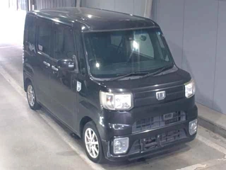 DAIHATSU WAKE 2017