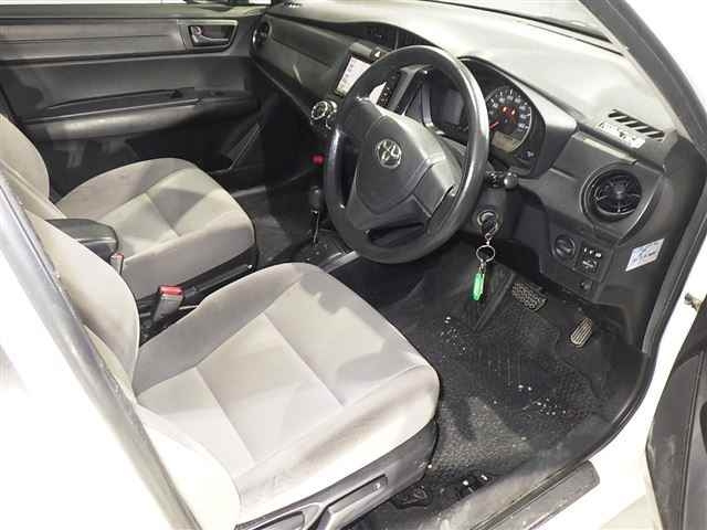 TOYOTA COROLLA AXIO 2017